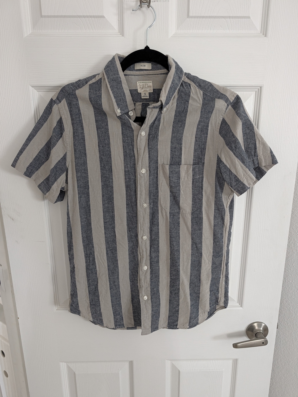 J. Crew Vertical Stripe Short-Sleeve Button-Down in Gray and Cream